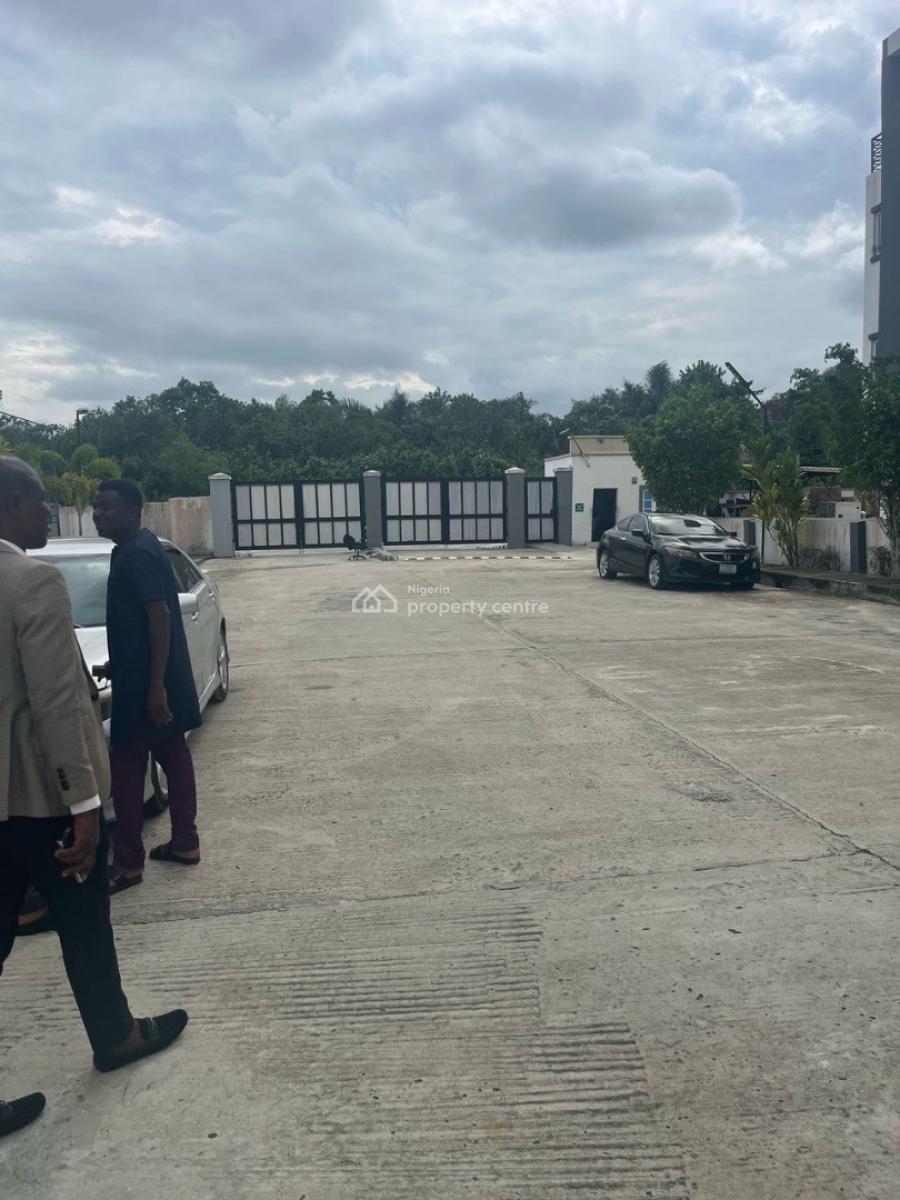 Ditress Sell 2 Bedroom Apartment Very Spacious and Nice, Abijo Gra Lekki, Lekki, Lagos, Block of Flats for Sale