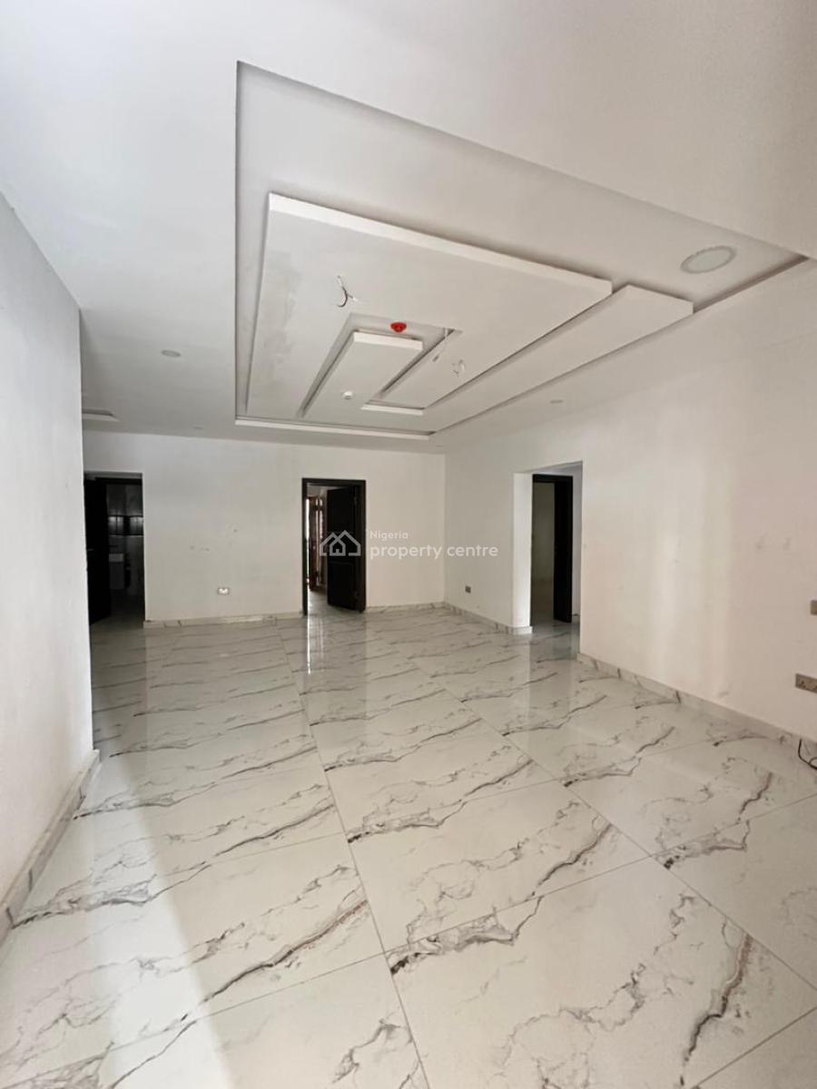 Luxurious 2 Bedroom Apartment with an Elevator, Pool and Gym, Lekki Phase 1, Lekki, Lagos, Flat / Apartment for Sale