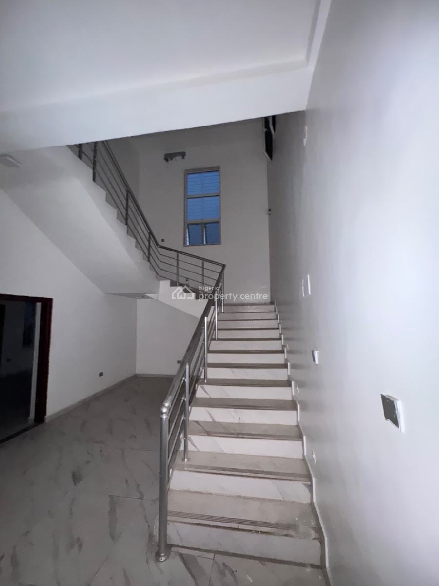 Home of Comfort & Luxury _7 Bedroom Mansion Spanning Two Floors, Pinnock Beach Estate Osapa, Lekki, Lagos, Detached Duplex for Sale