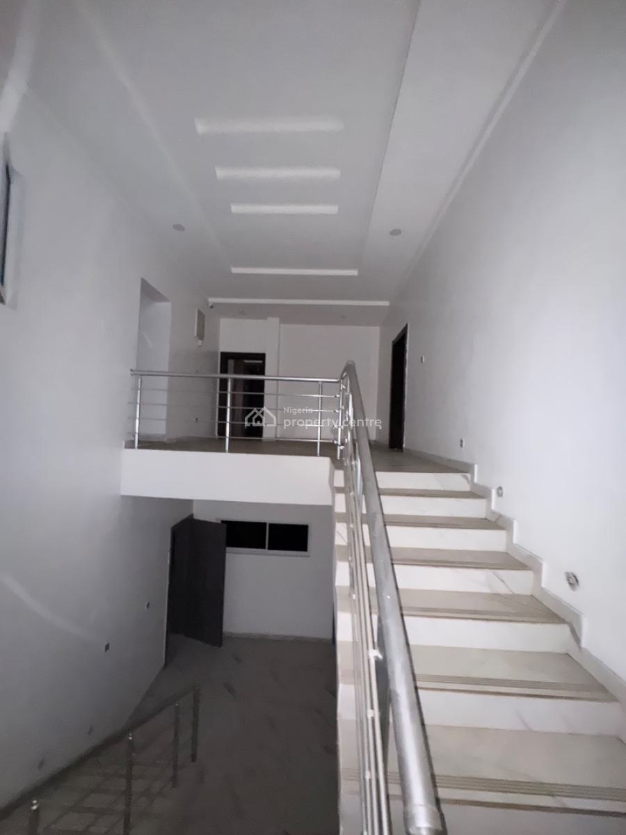 Home of Comfort & Luxury _7 Bedroom Mansion Spanning Two Floors, Pinnock Beach Estate Osapa, Lekki, Lagos, Detached Duplex for Sale