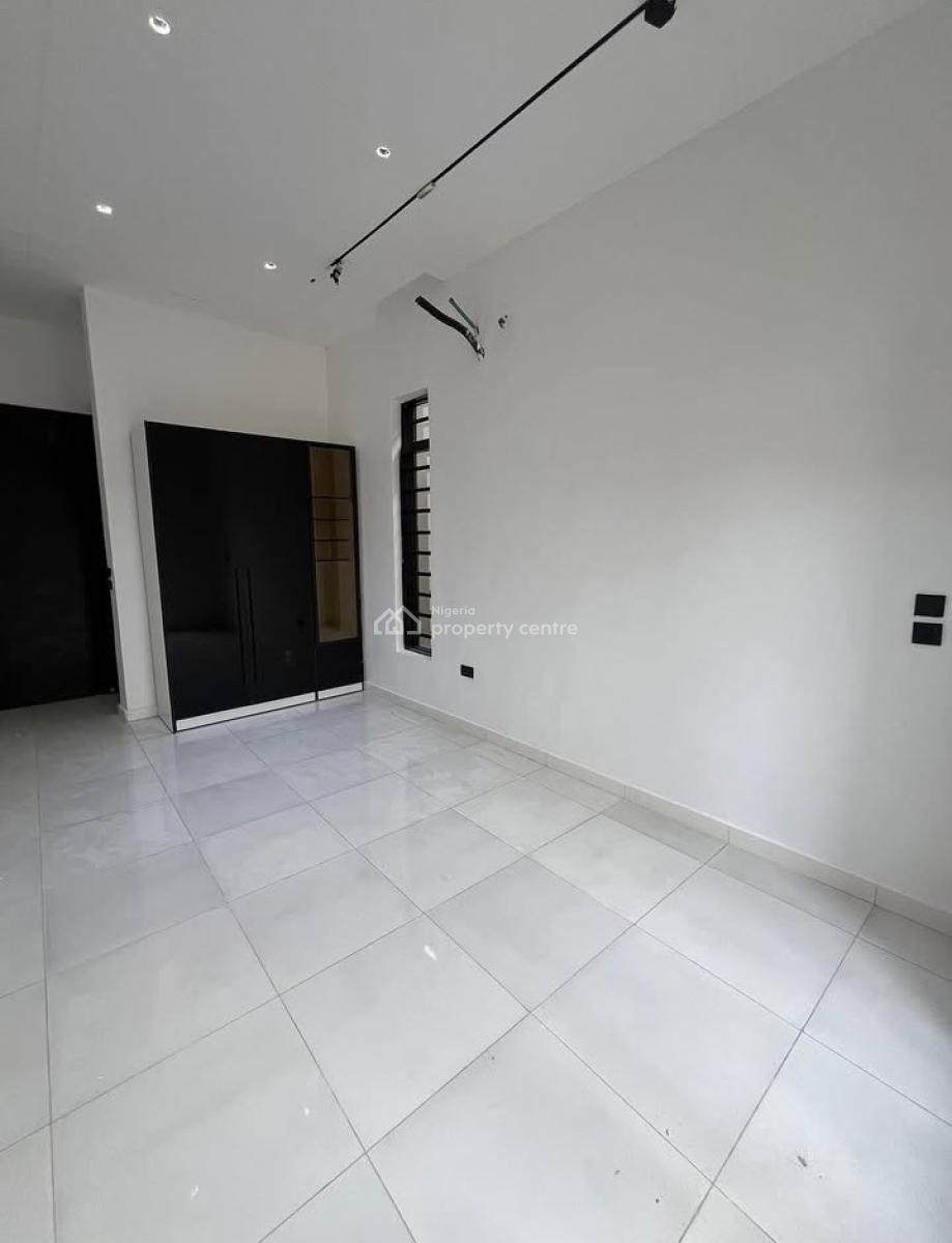 5 Bedroom Detached House, Chevron Environs, Lekki, Lagos, Detached Duplex for Sale