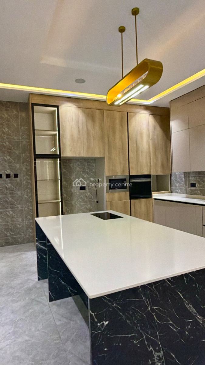 6-bedroom Luxury Duplex with Guest Chalets & Pool  Official Residence, Nasir Street, Guzape District, Abuja, Detached Duplex for Sale