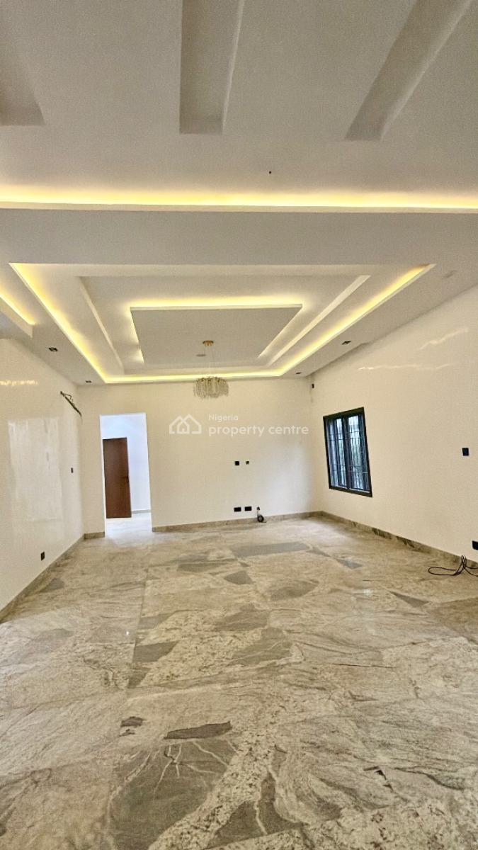 6-bedroom Luxury Duplex with Guest Chalets & Pool  Official Residence, Nasir Street, Guzape District, Abuja, Detached Duplex for Sale