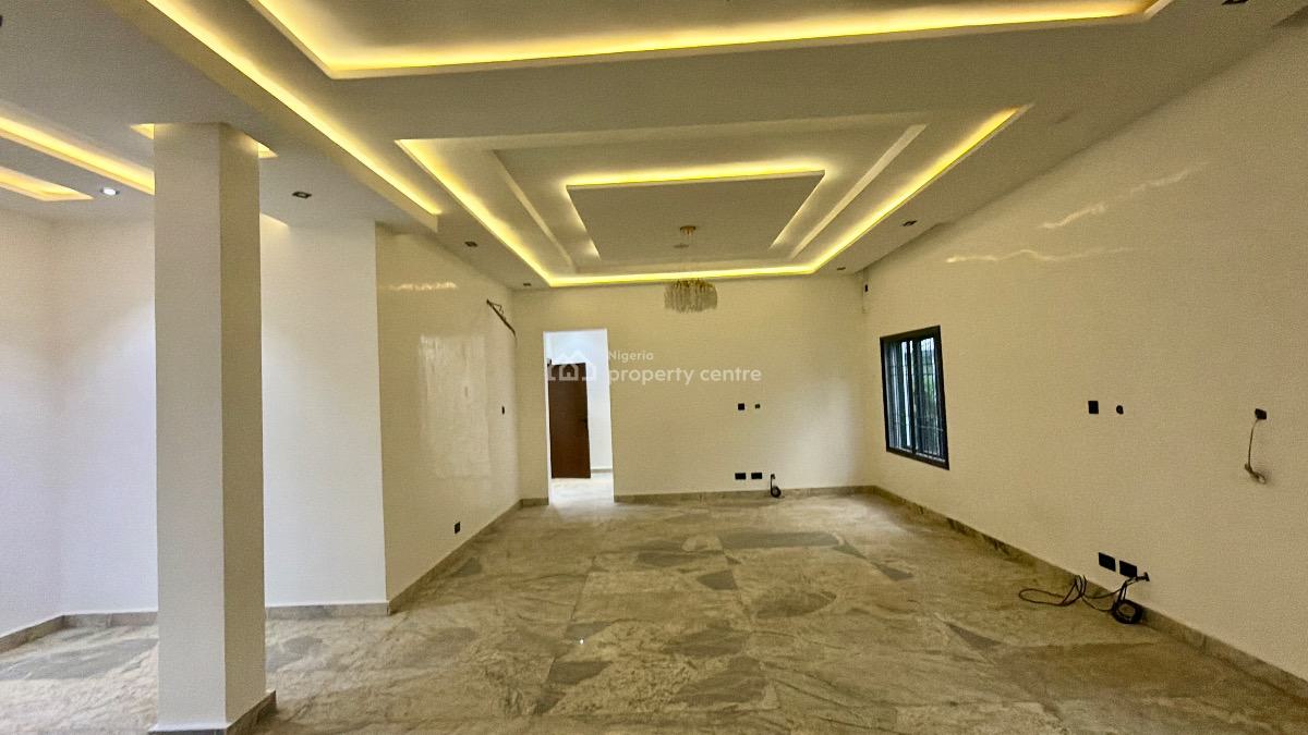 6-bedroom Luxury Duplex with Guest Chalets & Pool  Official Residence, Nasir Street, Guzape District, Abuja, Detached Duplex for Sale