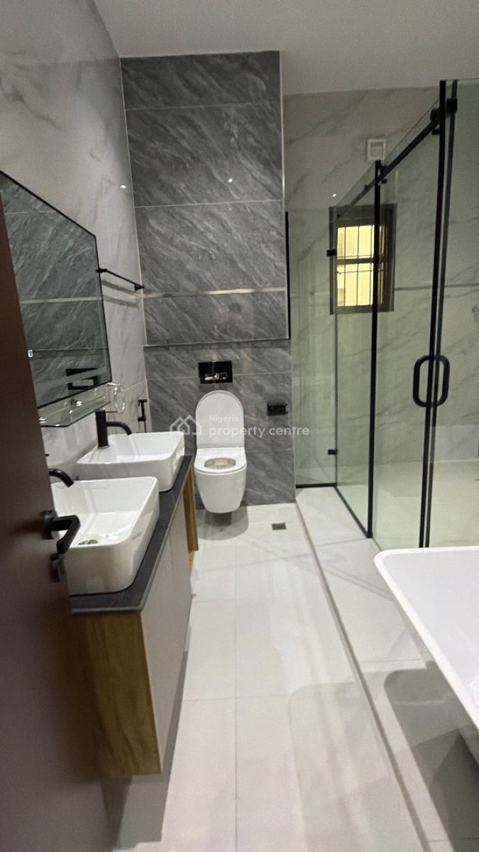 6-bedroom Luxury Duplex with Guest Chalets & Pool  Official Residence, Nasir Street, Guzape District, Abuja, Detached Duplex for Sale