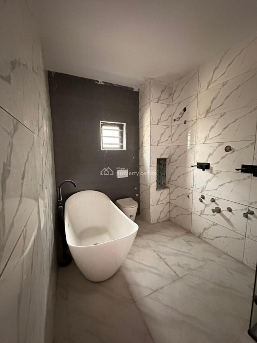 Newly Built Luxury 3 Bedroom Apartment with an Elevator, Lekki Phase 1, Lekki, Lagos, House for Sale