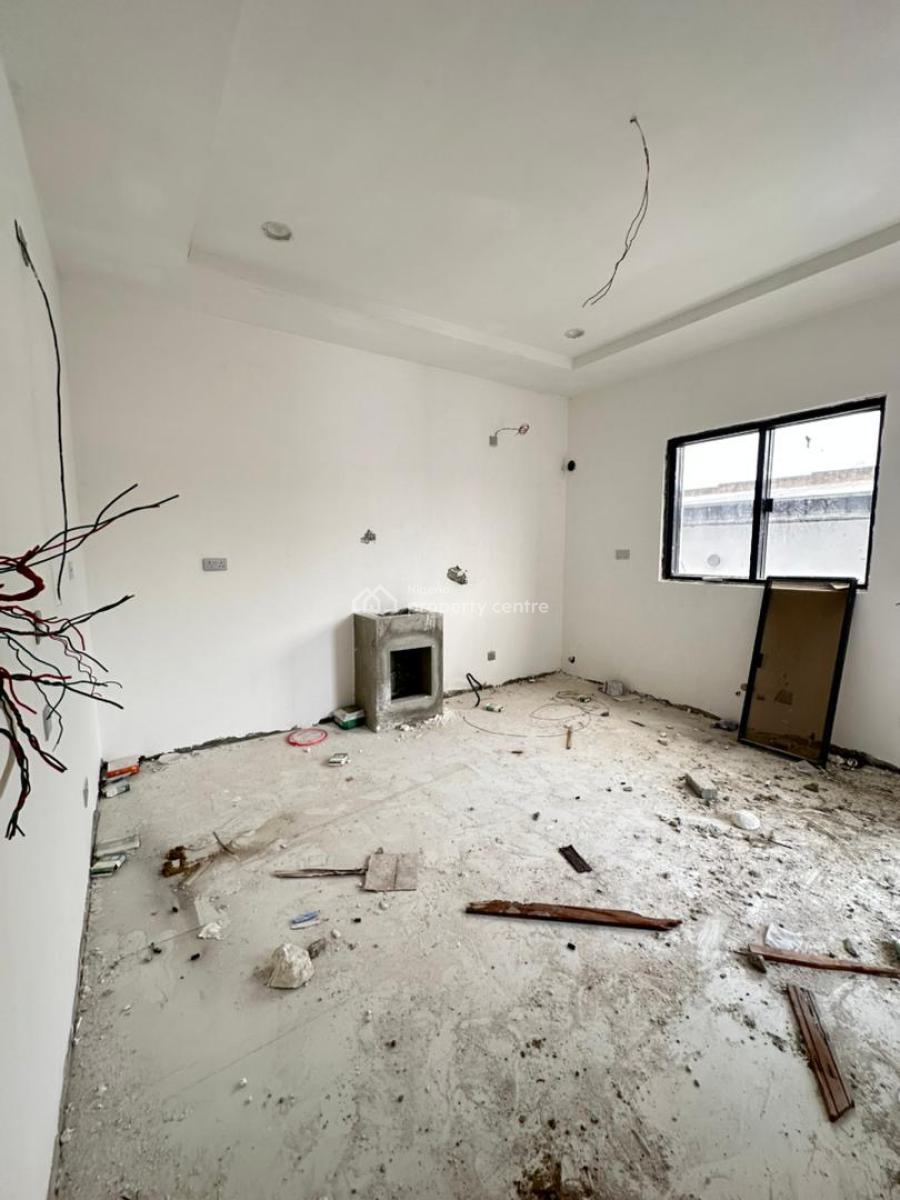 Spacious Luxury 3 Bedroom Penthouse, Lekki Phase 1, Lekki, Lagos, House for Sale