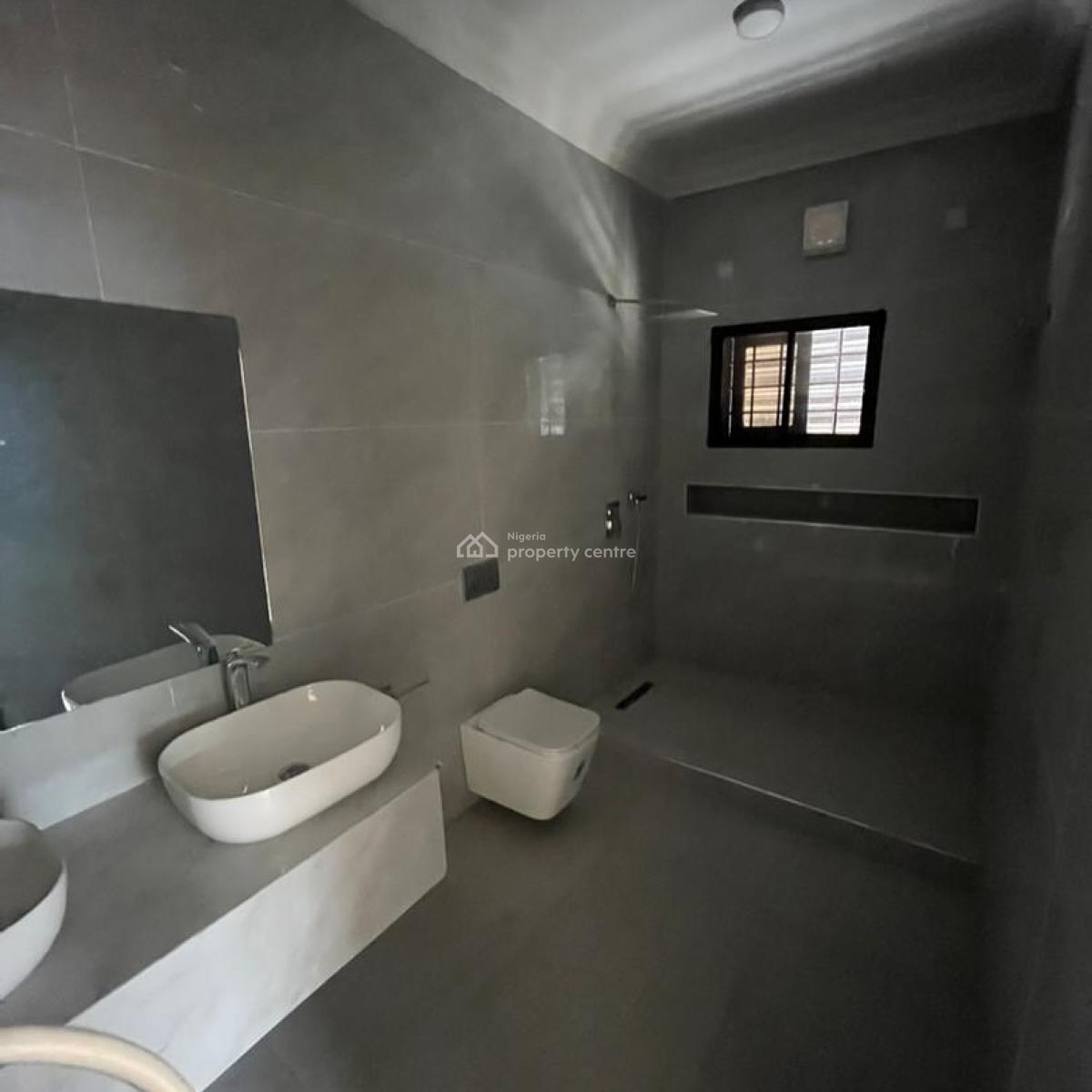 Fully Serviced 3 Bedroom Apartment with Bq, Lekki Phase 1, Lekki, Lagos, Flat / Apartment for Rent