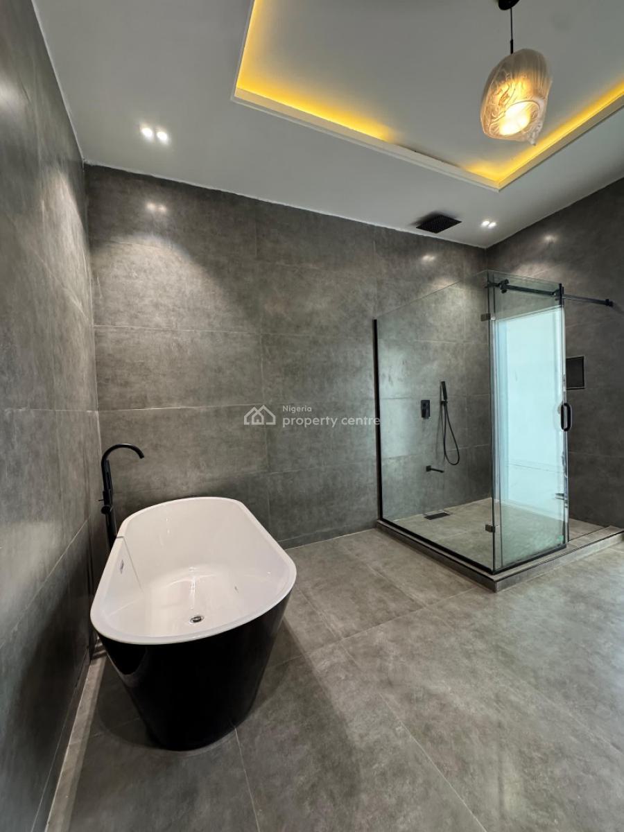 Enormous 4 Bedroom Duplex with a Bq,pool,bq, Lekki Phase 1, Lekki, Lagos, House for Sale