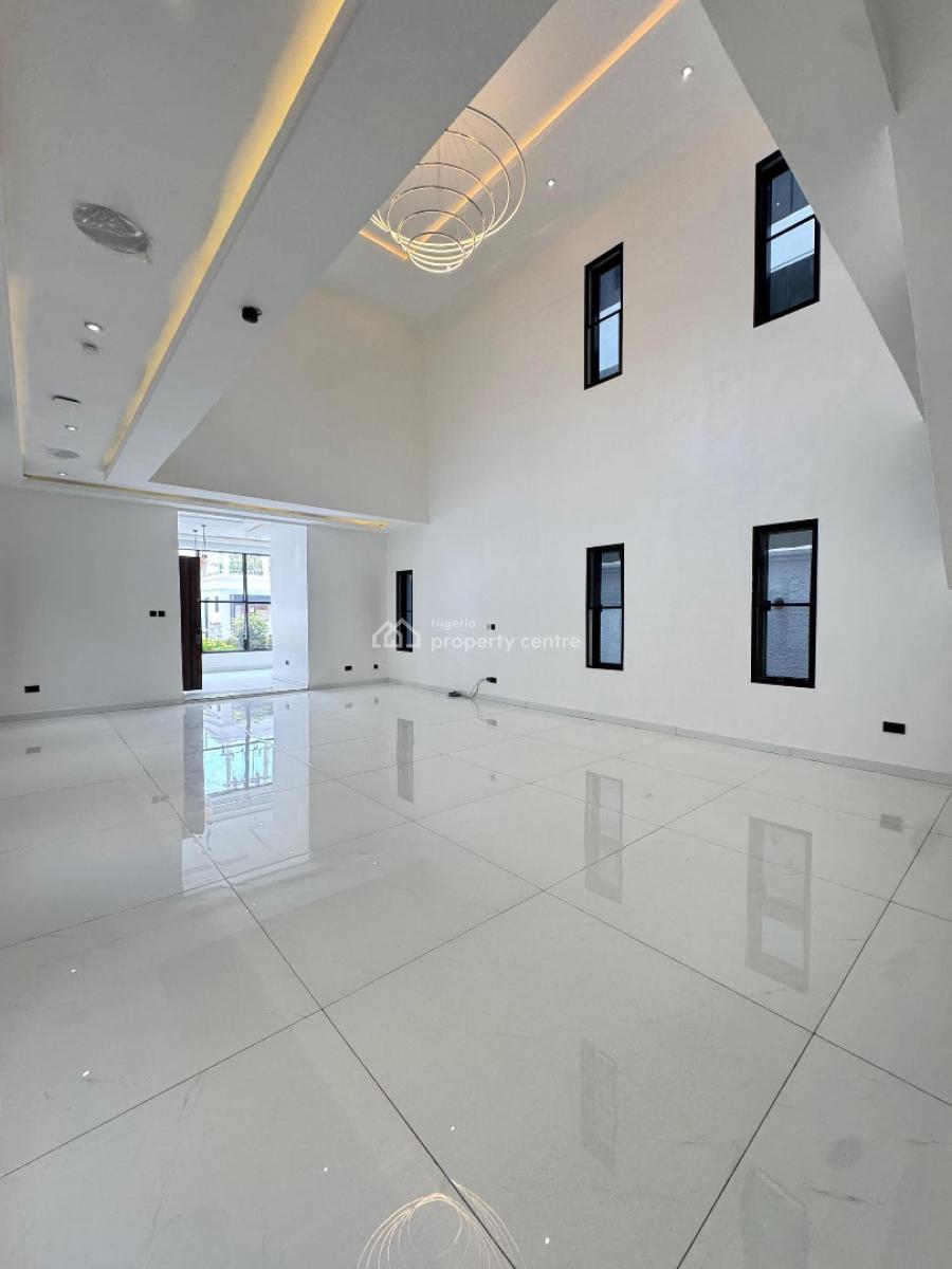 Enormous 4 Bedroom Duplex with a Bq,pool,bq, Lekki Phase 1, Lekki, Lagos, House for Sale