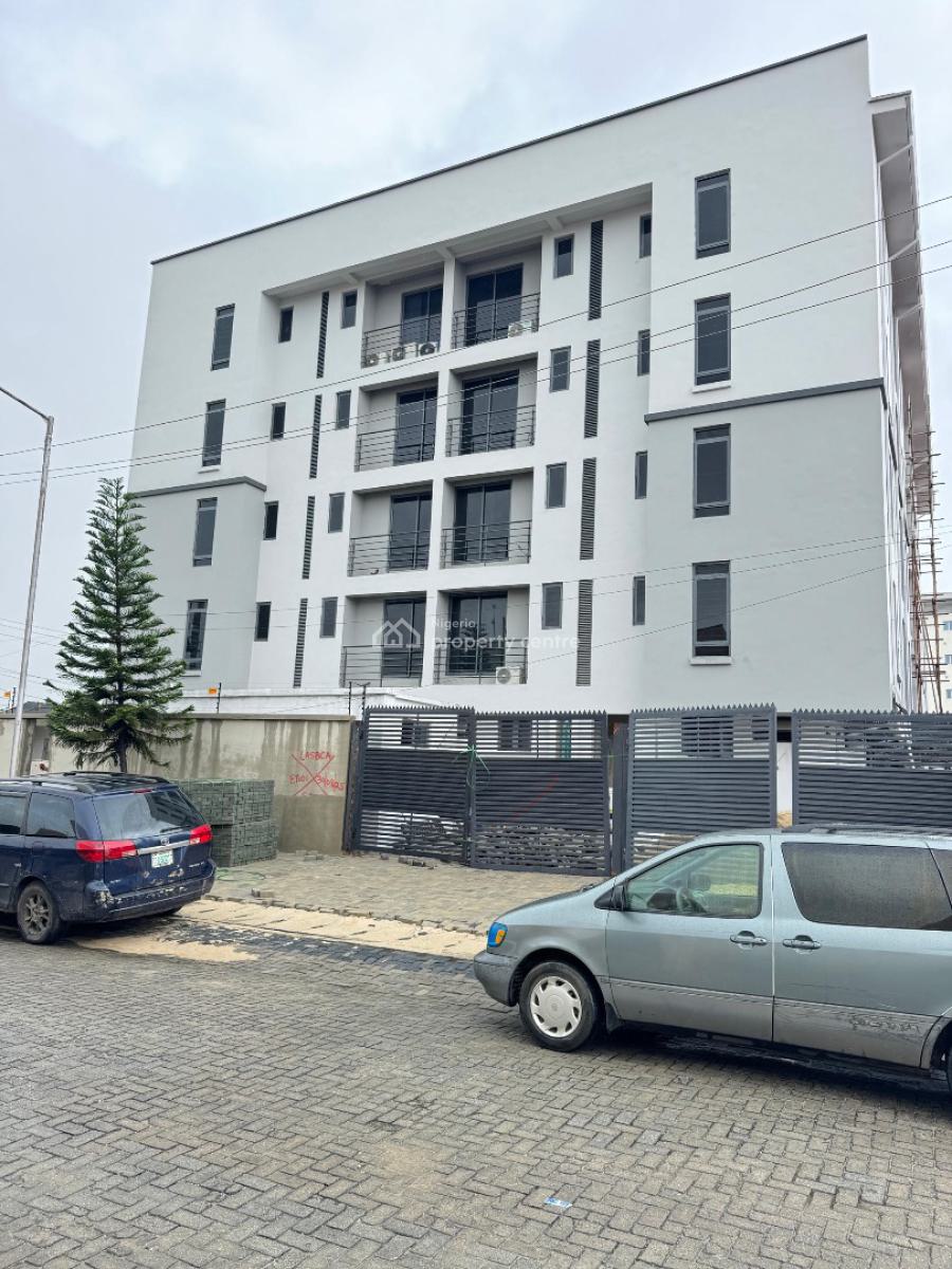 Gorgeous 3 Bedroom Apartment with a Bq, Lekki Phase 1, Lekki, Lagos, Flat / Apartment for Sale