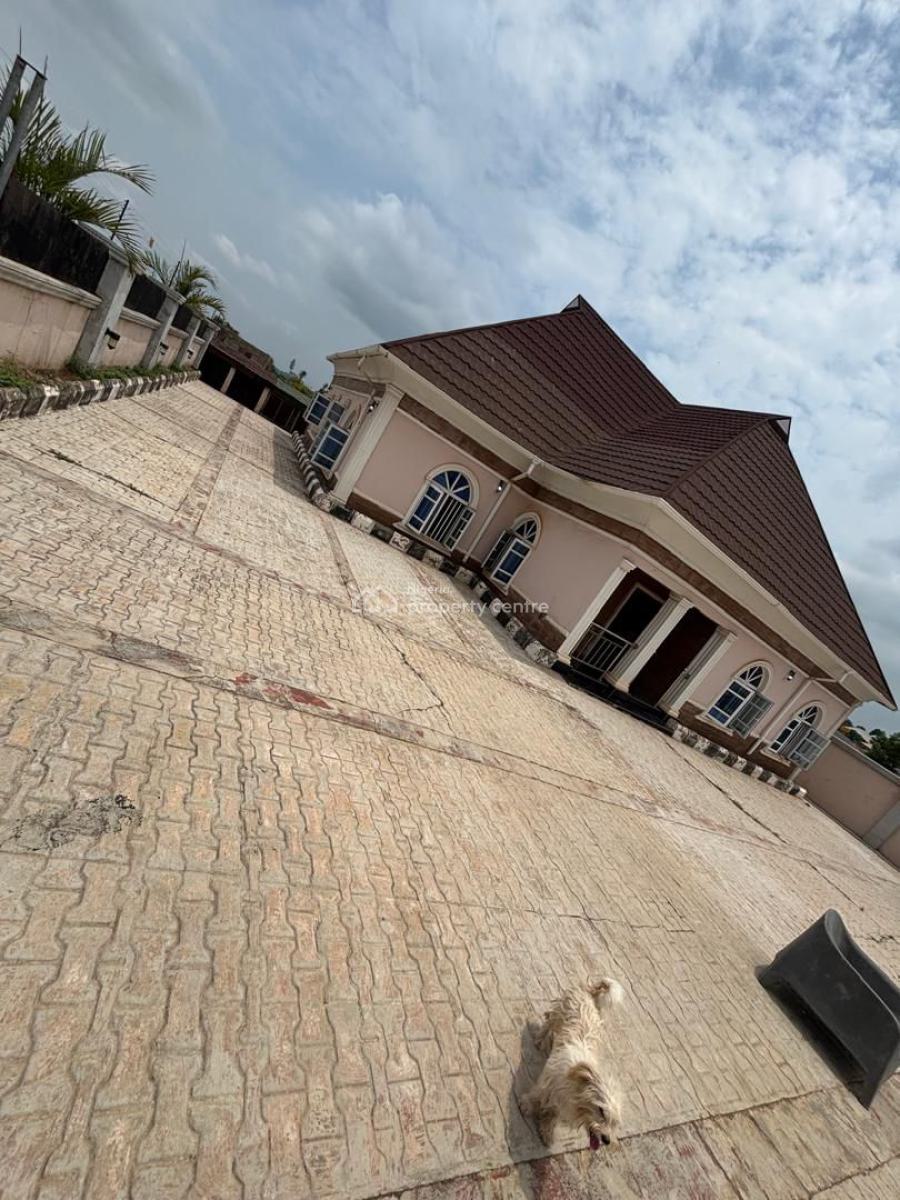 3 Bedroom Bungalow Available, Isinigbo Igoba, Akure, Akure, Ondo, Detached Bungalow for Sale