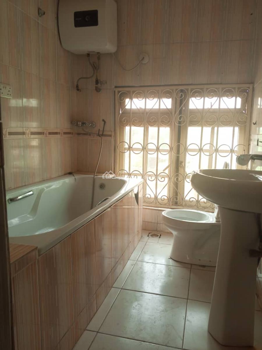 Clean and Spacious 4 Bedroom Duplex with Private Compound, 4 Johnson David, Area 1, Garki, Abuja, Terraced Duplex for Rent