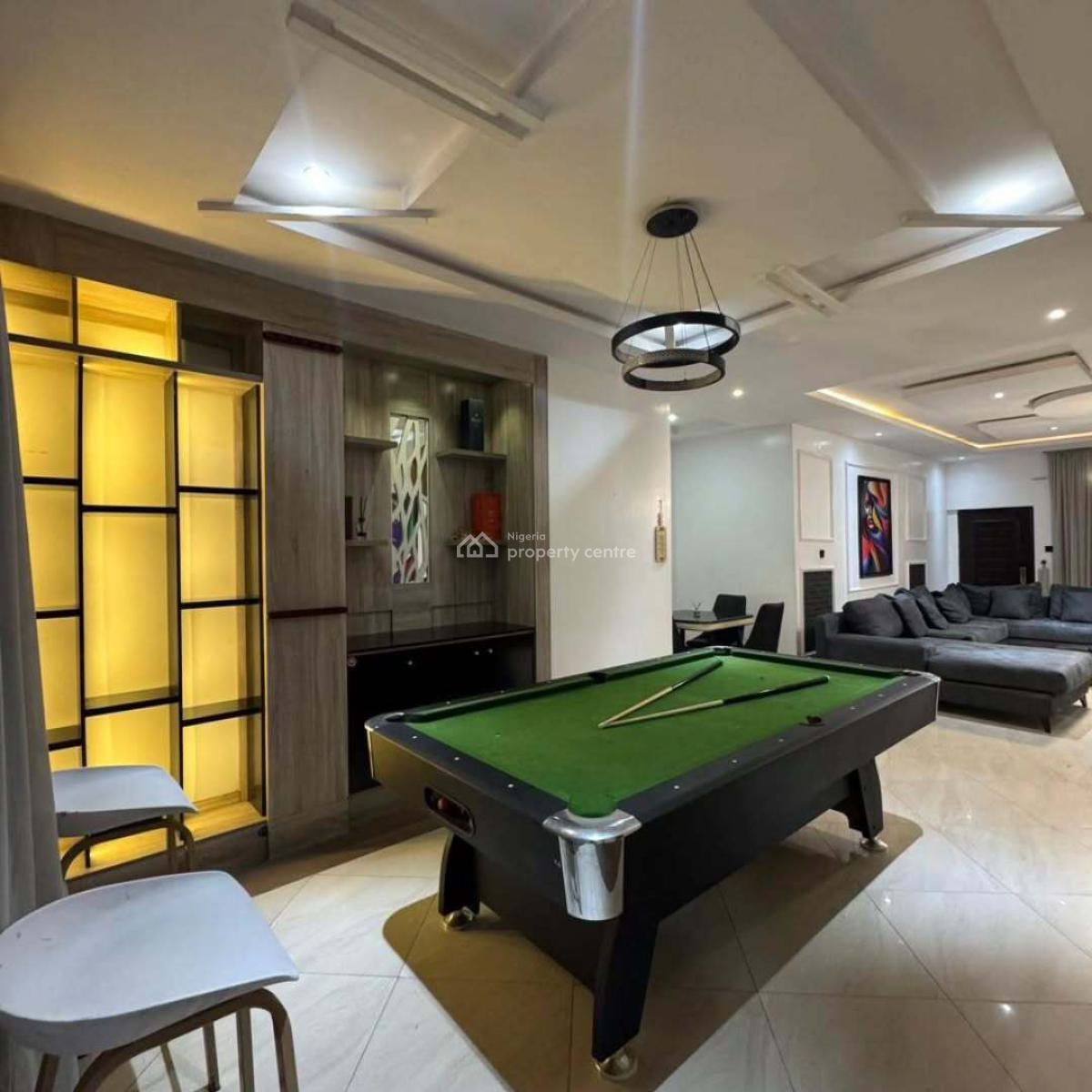 Beautiful 3-bedroom Apartment, Lekki Phase 1, Lekki, Lagos, Flat / Apartment Short Let