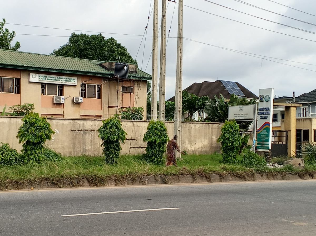 a Strong Tenament Storey Building, Opposite Scheme 1 Gra Estate Oko Oba, Agege, Lagos, Oko-oba, Agege, Lagos, House for Sale