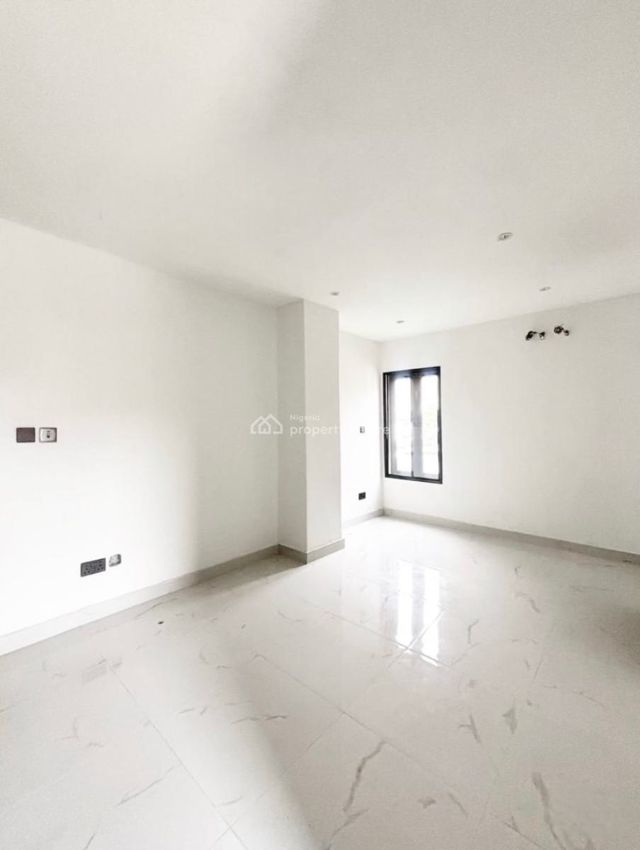 2 Bedroom Service Apartment, Ikoyi, Ikoyi, Lagos, Flat / Apartment for Sale