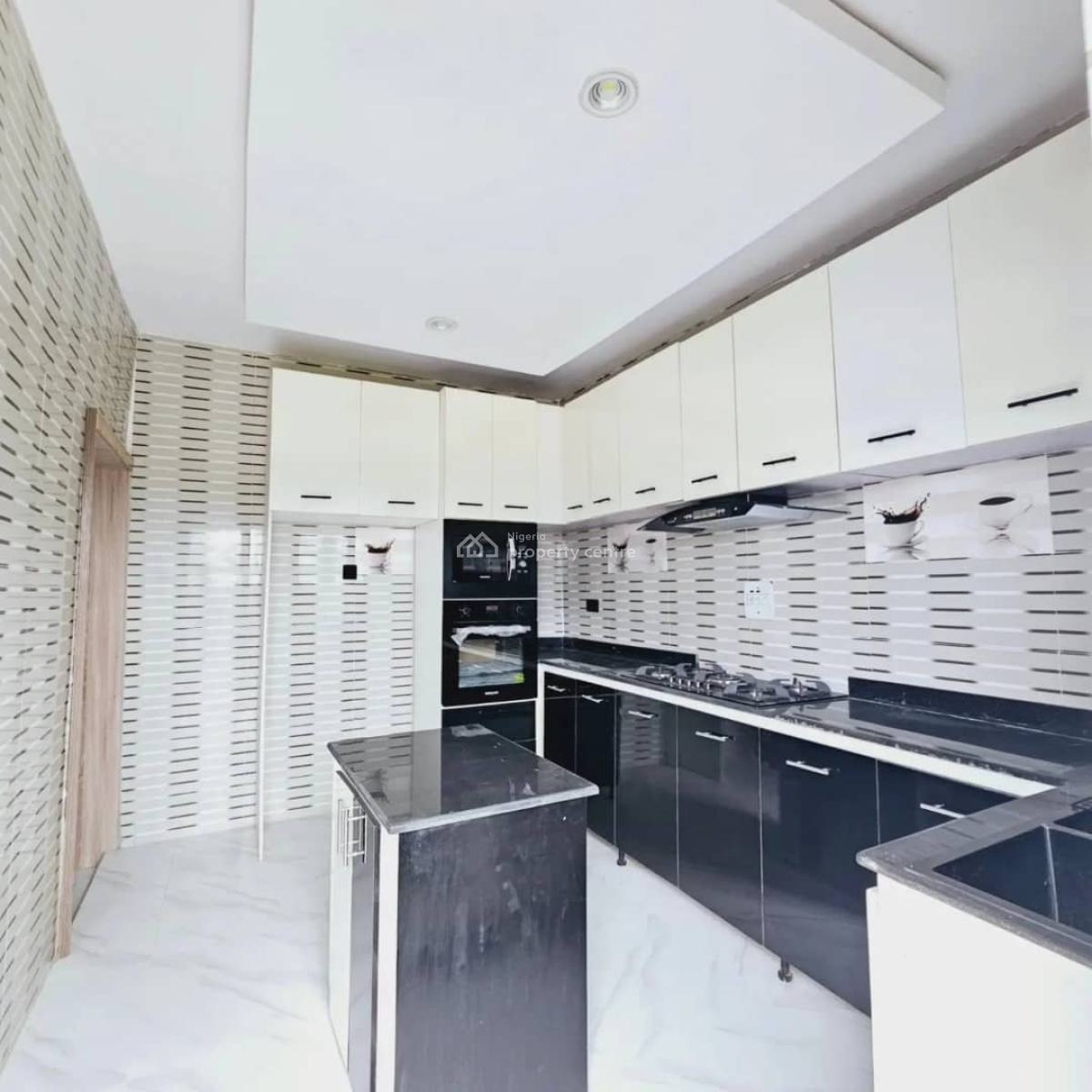 Nicely Built 4 Bedroom Terrace Duplex, Chevron Lekki Tollgate, Lekki, Lagos, Terraced Duplex for Sale