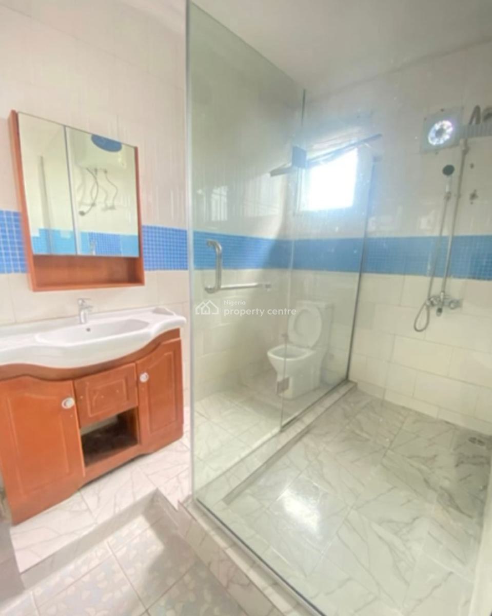 33 Rooms in Total*    *27 Self-contained Units (room & Parlour)*    *3, Ikota, Lekki, Lagos, Commercial Property for Sale