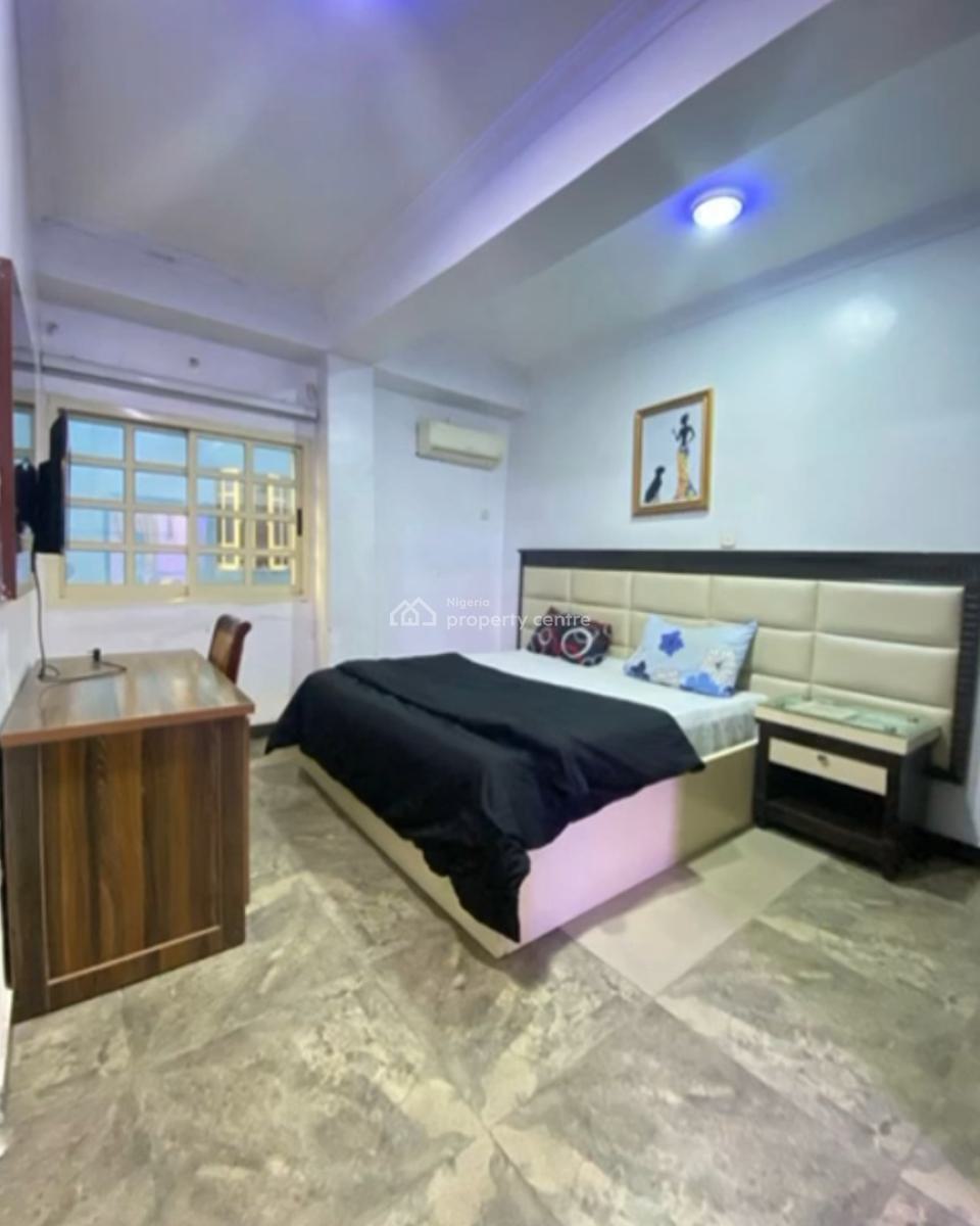 33 Rooms in Total*    *27 Self-contained Units (room & Parlour)*    *3, Ikota, Lekki, Lagos, Commercial Property for Sale