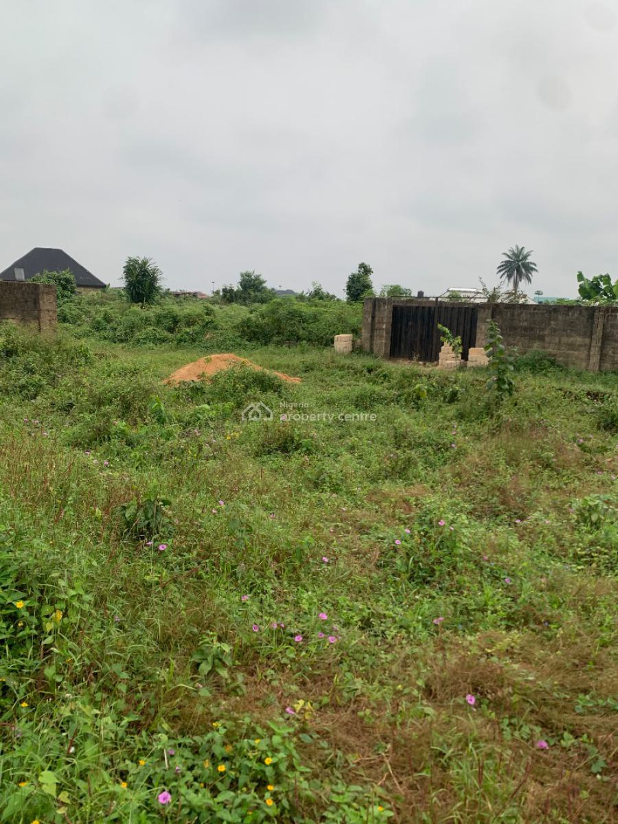 a Plot of Land, Ekamba Nsukara, Uyo, Akwa Ibom, Mixed-use Land for Sale