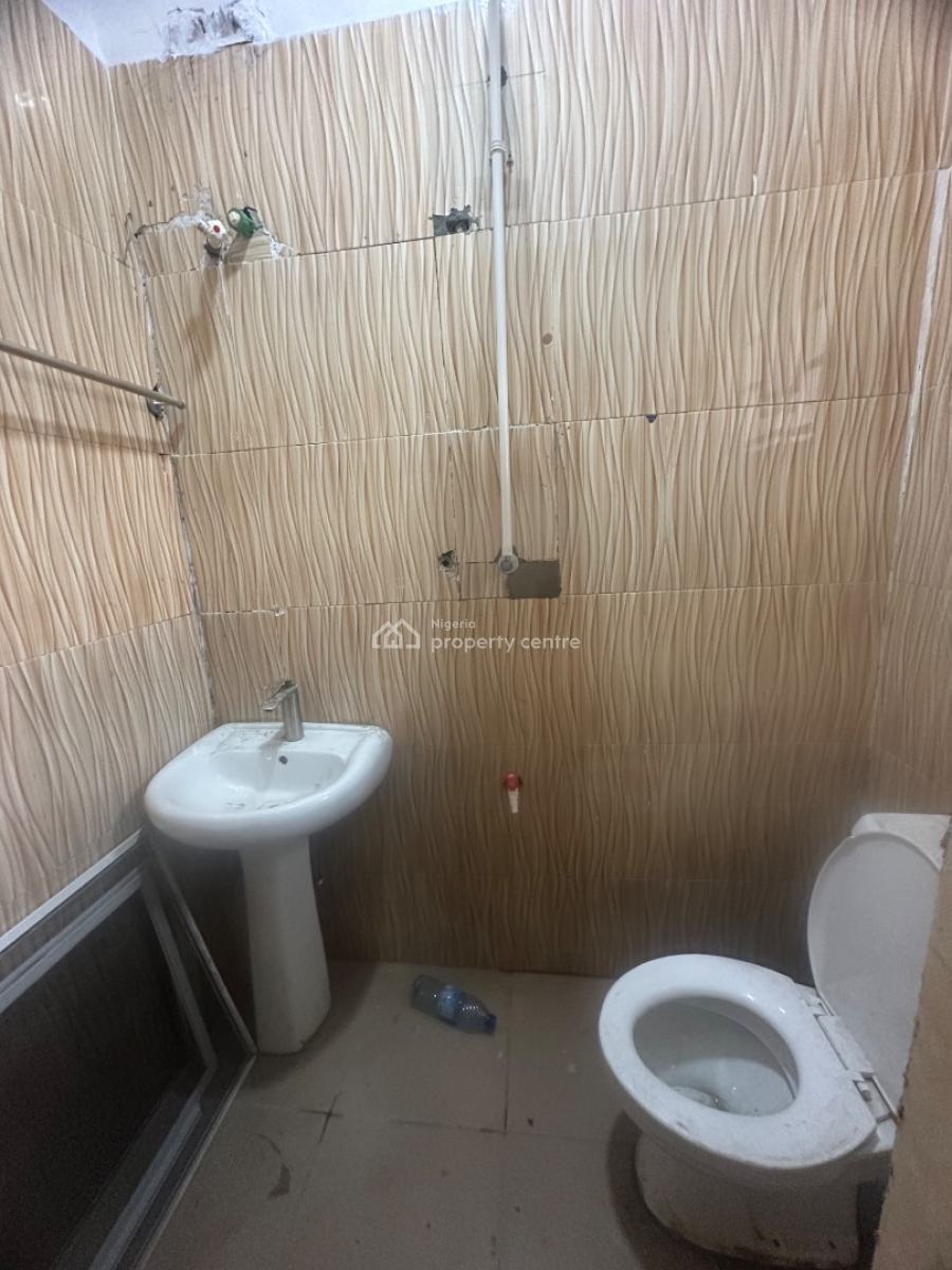 New 1 Room Self-contained Flat + Car Park, Yaba, Yaba, Lagos, Self Contain (single Rooms) for Rent