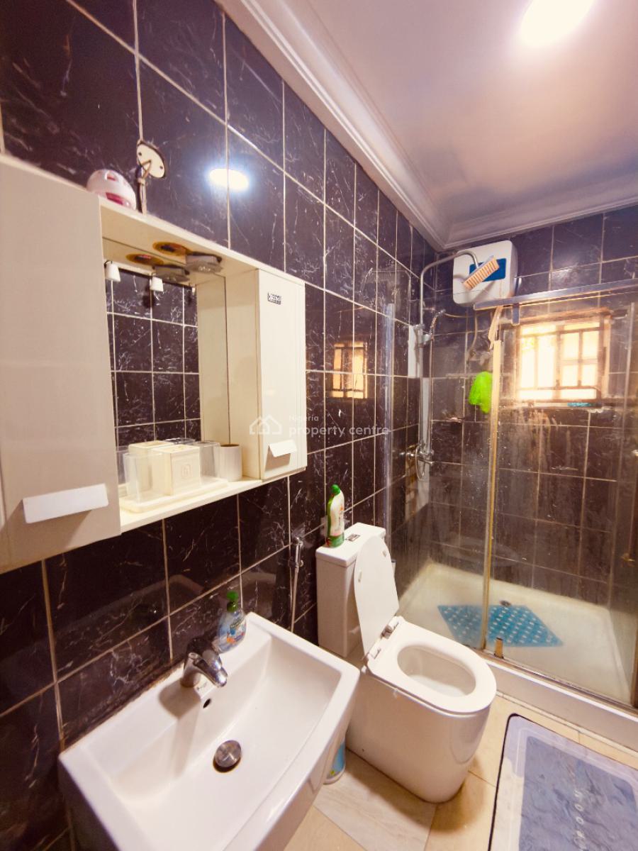 Exquisite 2bedroom Furnished Flat (3beds), Prince and Princess Estate, Kaura, Abuja, Flat / Apartment Short Let