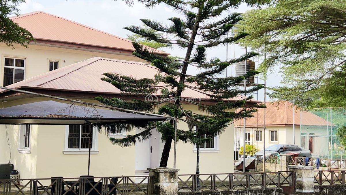 Luxury 2 Bedroom Flat with Exellent Facility, 13, Silverlake, Peninsular Gardens Estate, Behind Blenco Supermarket, Sangotedo, Ajah, Lagos, Flat / Apartment Short Let