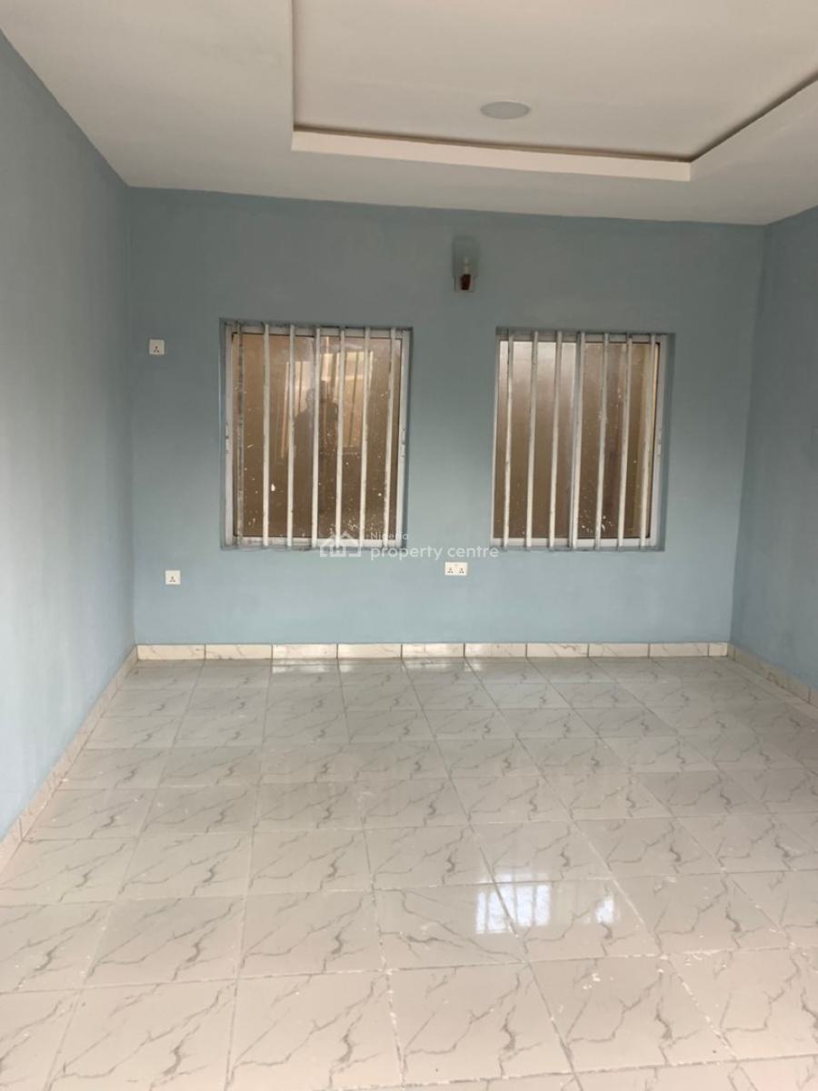2 Bedroom Apartment, Ilaje, Ajah, Lagos, Flat / Apartment for Rent