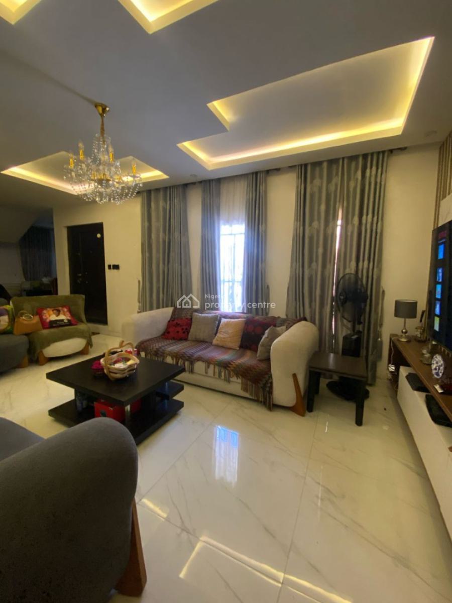 Well Furnished 3 Bedroom Duplex with 1bq, Ilasan, Lekki, Lagos, Semi-detached Duplex for Sale