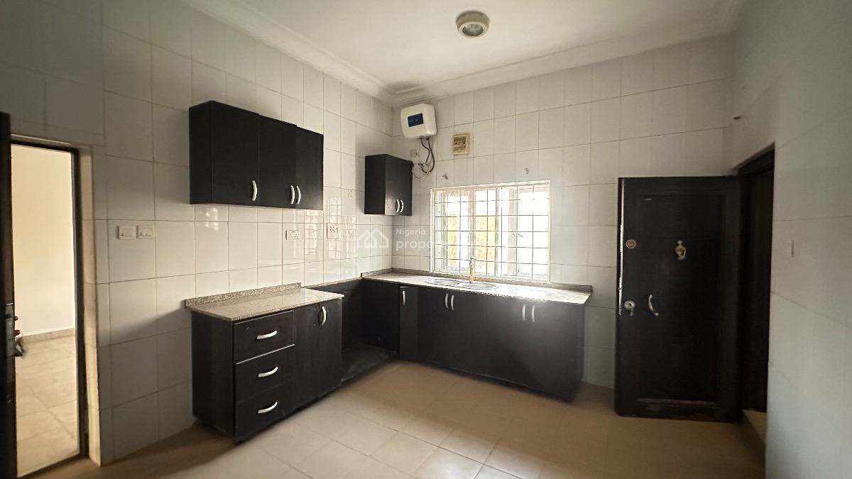 Spacious and Tastefully Finished 3 Bedroom Flat in a Serene Area, Jahi, Abuja, Flat / Apartment for Rent