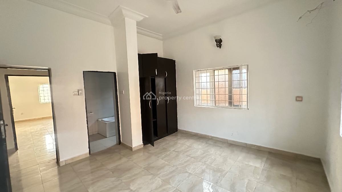 Spacious and Tastefully Finished 3 Bedroom Flat in a Serene Area, Jahi, Abuja, Flat / Apartment for Rent