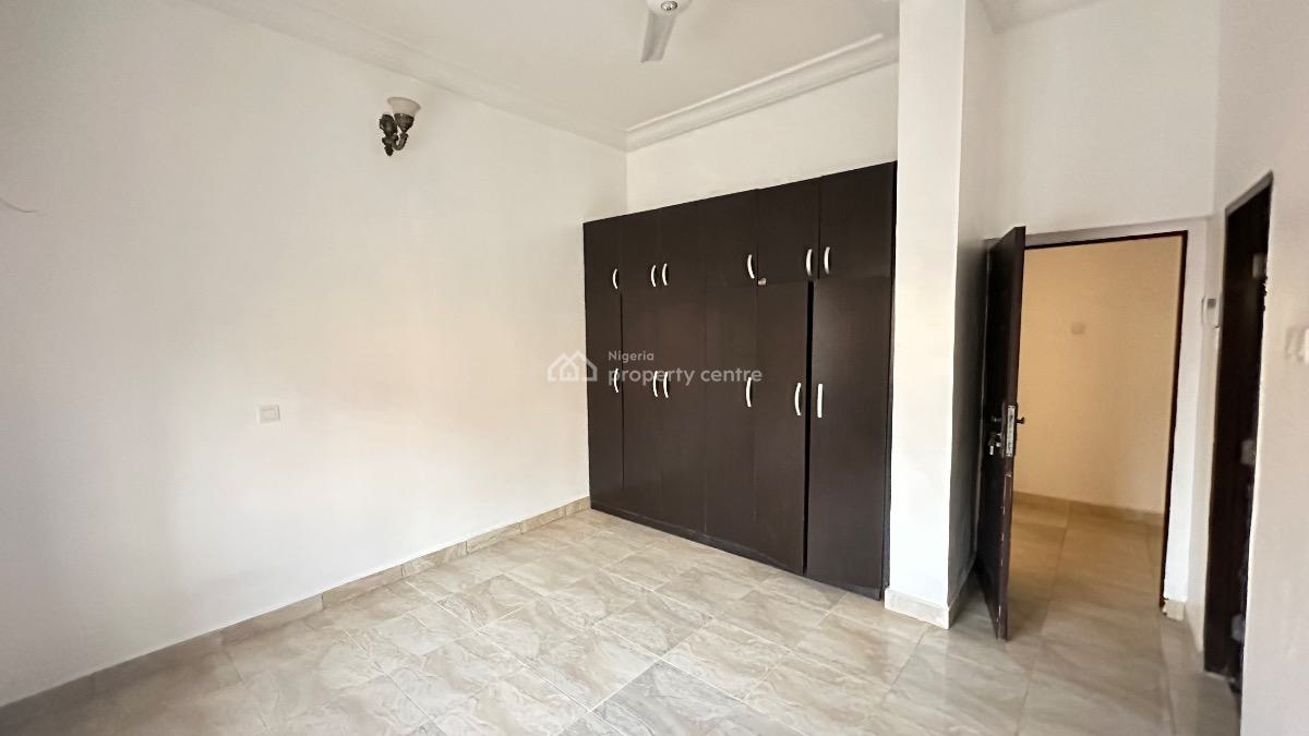 Spacious and Tastefully Finished 3 Bedroom Flat in a Serene Area, Jahi, Abuja, Flat / Apartment for Rent
