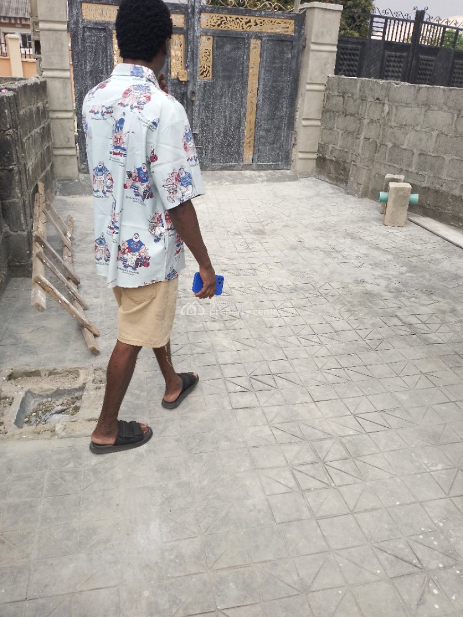 Mini Flat, Community Off Bayeku Road, Igbogbo, Ikorodu, Lagos, Mini Flat (room and Parlour) for Rent