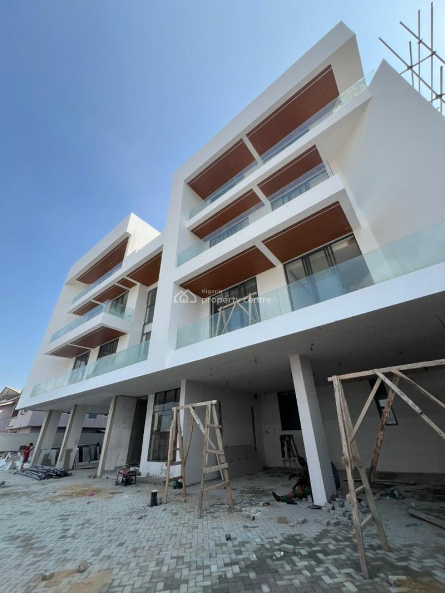 Very Spacious and Modern 1 Bedroom Apartment, Lekki Phase 1, Lekki, Lagos, Flat / Apartment for Sale