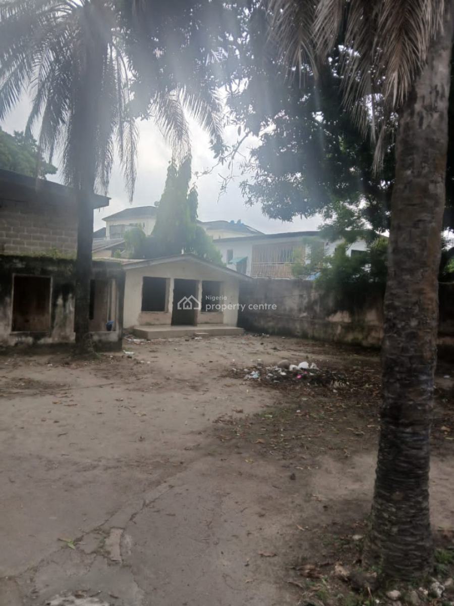 1,200sqm  Ladipo Bateye Street Ikeja Gra, Ikeja Gra, Ikeja, Lagos, Land for Sale