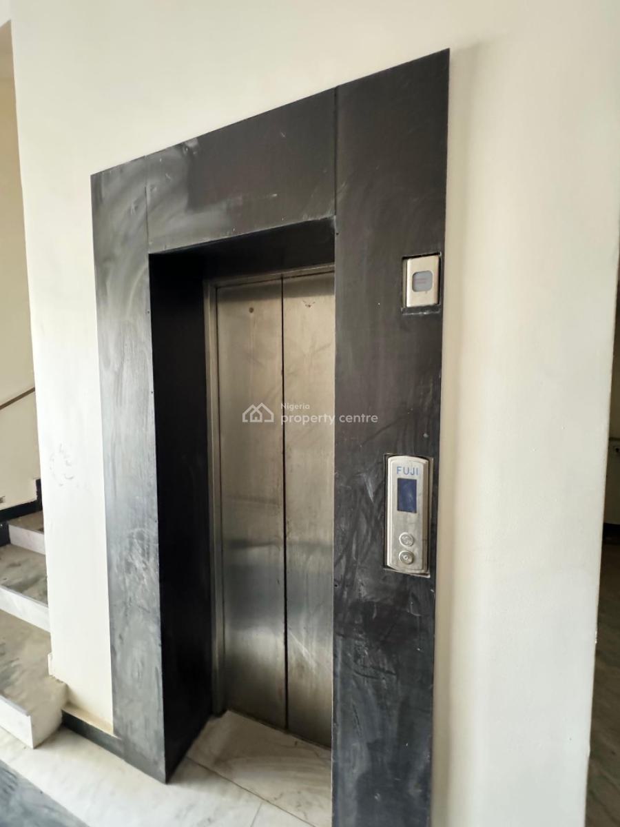 a Grand and Exquisitely Designed 8 Bedroom Mansion, Lekki Phase 1, Lekki, Lagos, House for Sale