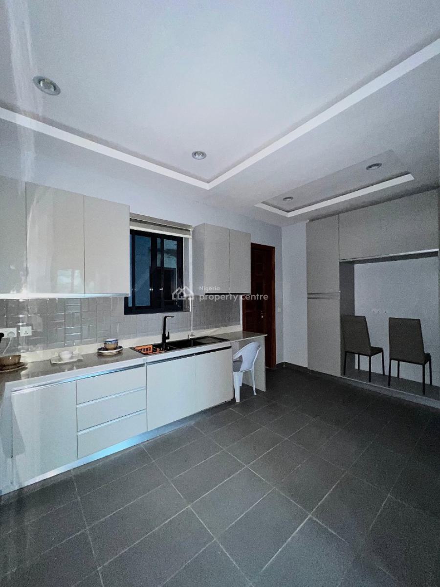 Luxury 4-bedroom Maisonette with Staff Quarters, Elevator, Lekki Phase 1, Lekki, Lagos, Flat / Apartment for Sale