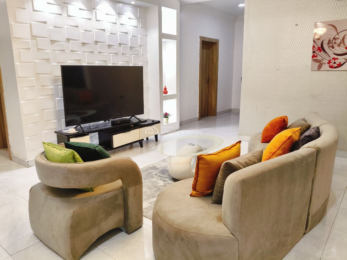 Exquisite Mini Flat (room & Parlour) Apartment, Lekki Enclave Road, Ikate, Lekki, Lagos, Mini Flat (room and Parlour) Short Let