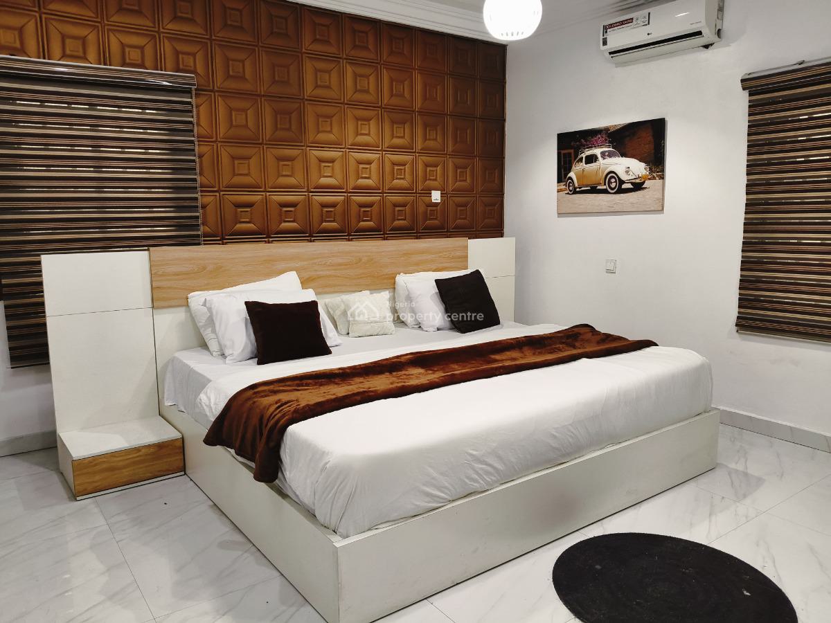 Exquisite Mini Flat (room & Parlour) Apartment, Lekki Enclave Road, Ikate, Lekki, Lagos, Mini Flat (room and Parlour) Short Let