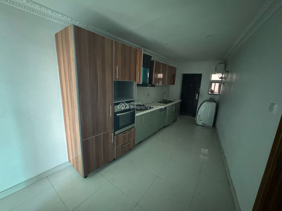 Waterfront 3 Bedroom Maisonette with Gym, Swimming Pool & Bq, Ikoyi, Lagos, Flat / Apartment for Rent