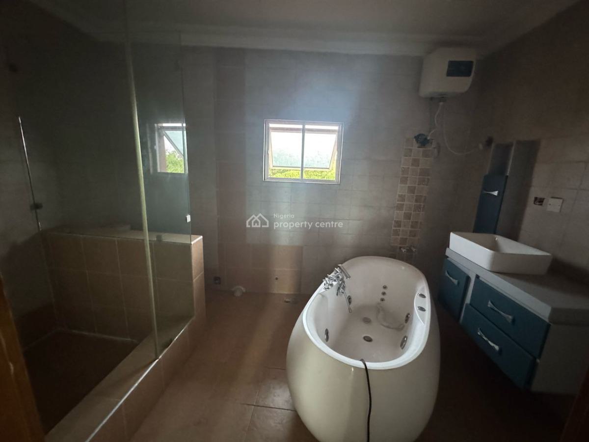 Waterfront 3 Bedroom Maisonette with Gym, Swimming Pool & Bq, Ikoyi, Lagos, Flat / Apartment for Rent