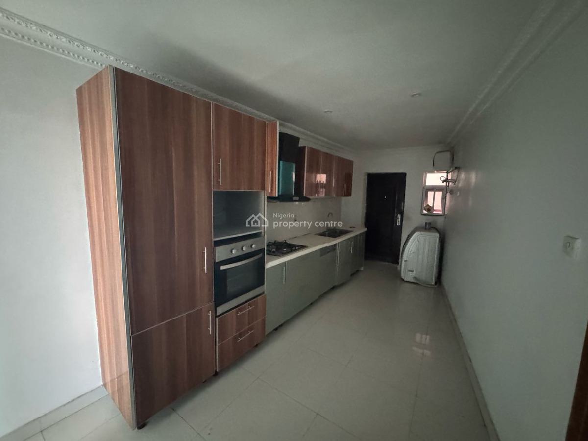 Waterfront 3 Bedroom Maisonette with Gym, Swimming Pool & Bq, Ikoyi, Lagos, Flat / Apartment for Rent