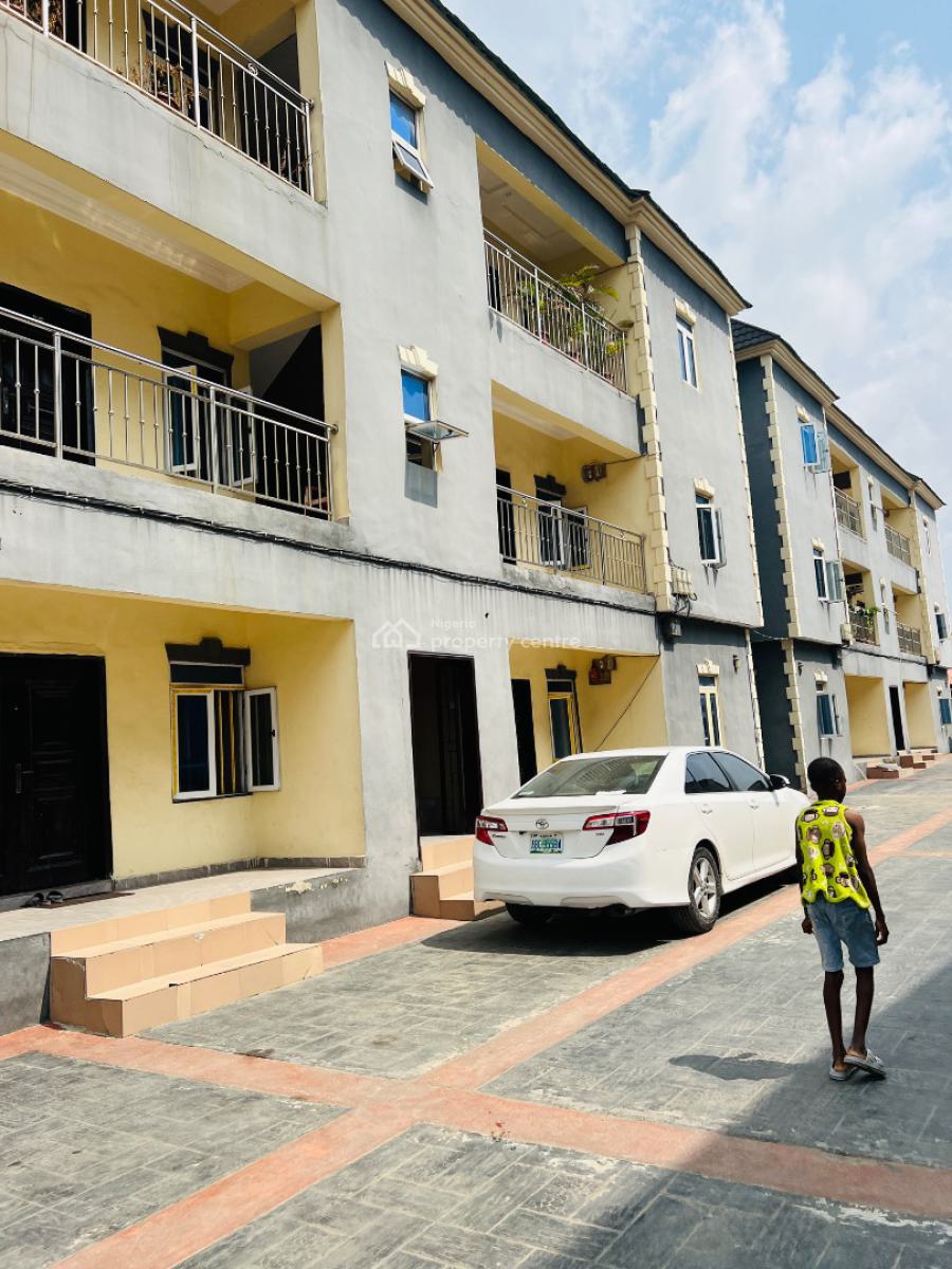 2 Bedroom Apartment in a Good Neighborhood, Very to Express, Ologufe, Awoyaya, Ibeju Lekki, Lagos, Flat / Apartment for Rent