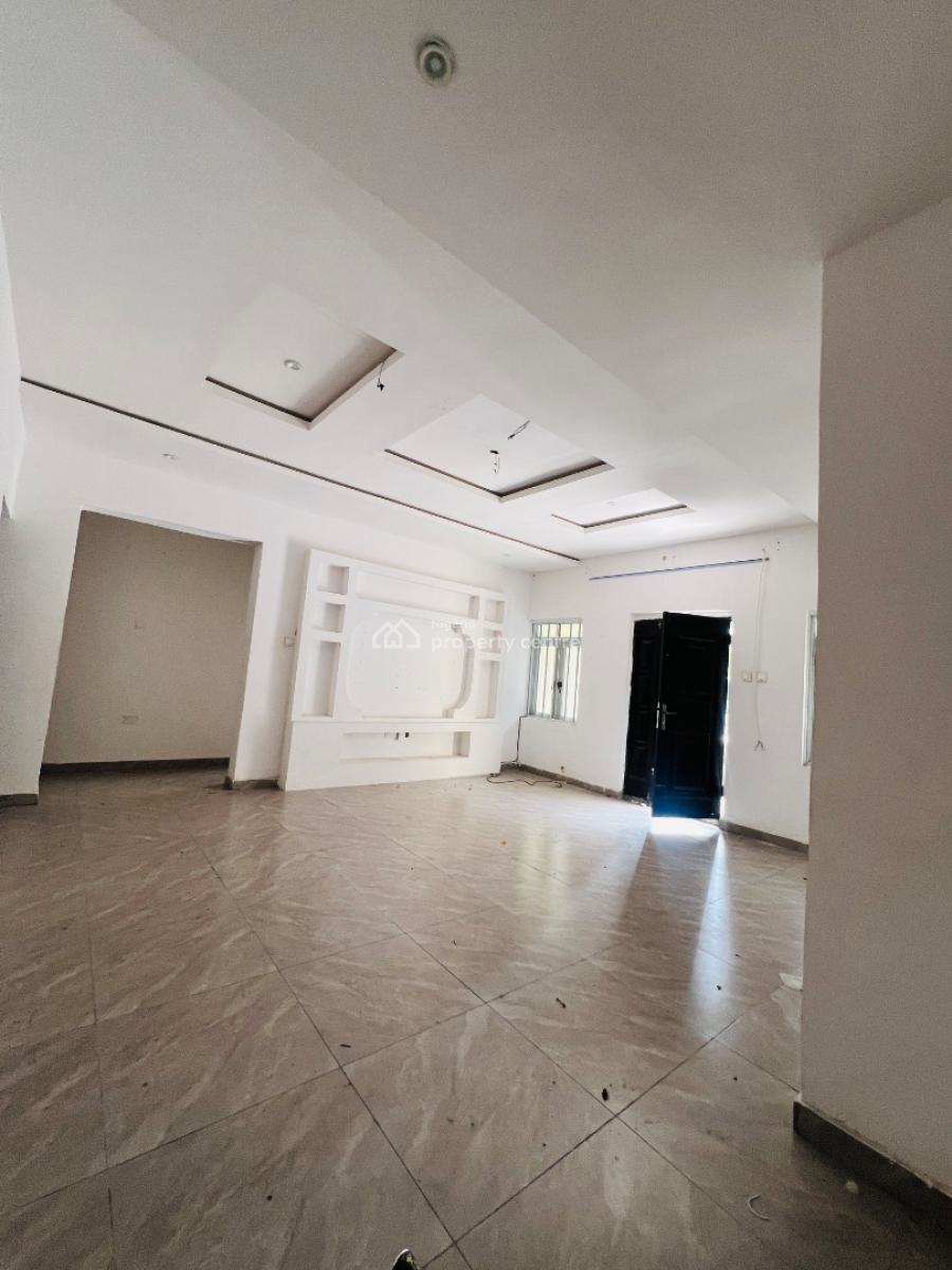 2 Bedroom Apartment in a Good Neighborhood, Very to Express, Ologufe, Awoyaya, Ibeju Lekki, Lagos, Flat / Apartment for Rent