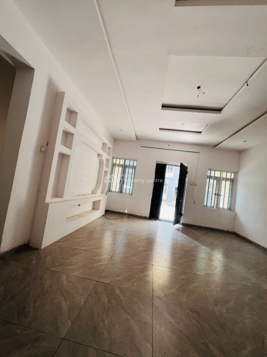 2 Bedroom Apartment in a Good Neighborhood, Very to Express, Ologufe, Awoyaya, Ibeju Lekki, Lagos, Flat / Apartment for Rent