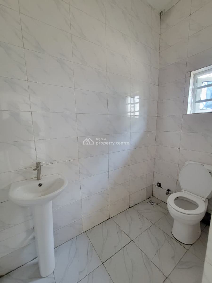 3 Bedroom Terrace, Lamgbasa Ado Road Ajah Lagos, Ajah, Lagos, Terraced Bungalow for Rent