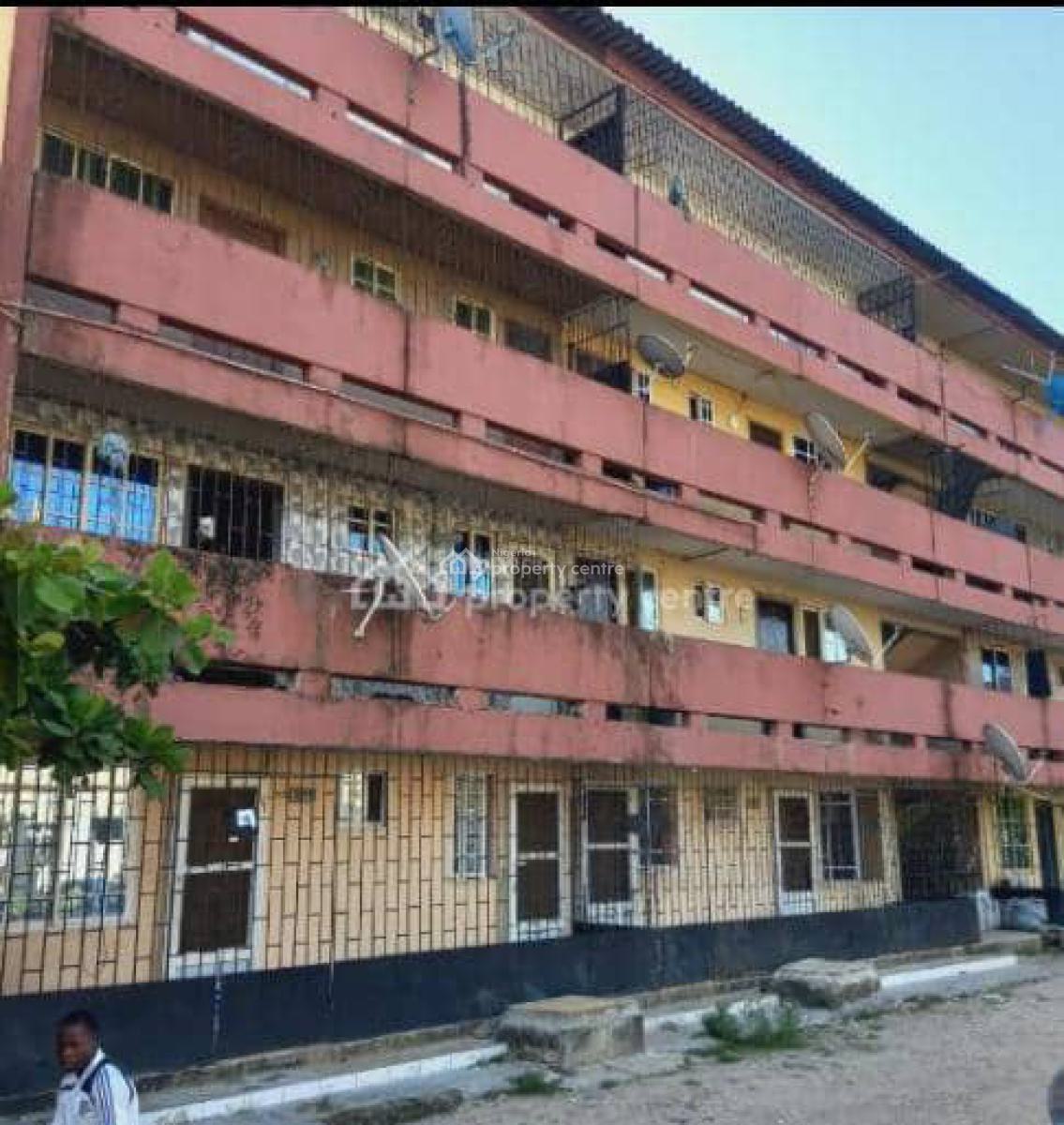 2 Bedroom Double Balcony, 3rd Avenue, Festac Town Lagos., Festac, Amuwo Odofin, Lagos, Flat / Apartment for Sale