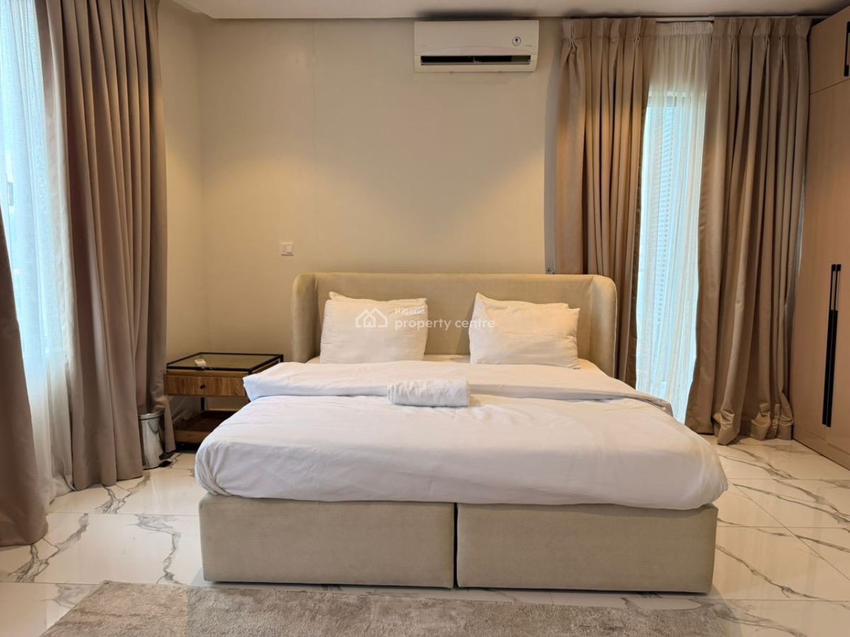 Lux Two (2) Bedroom Maisonette with Ps5, Tennis, Snooker Board and a S, Ikoyi, Lagos, Flat / Apartment Short Let