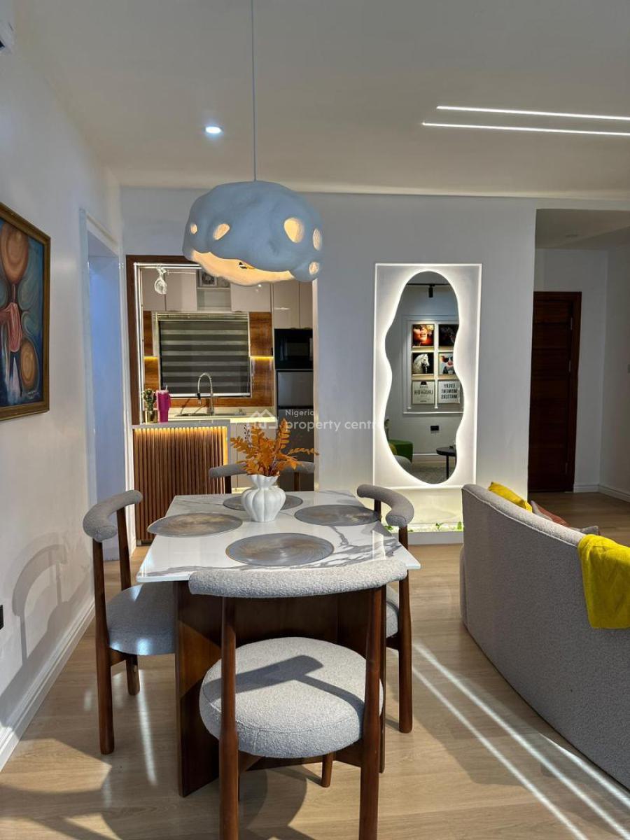 -luxury New 3 Bedroom with Ps5 -big Mirror -board Games - Balcony, Lekki Phase 1, Lekki, Lagos, Flat / Apartment Short Let