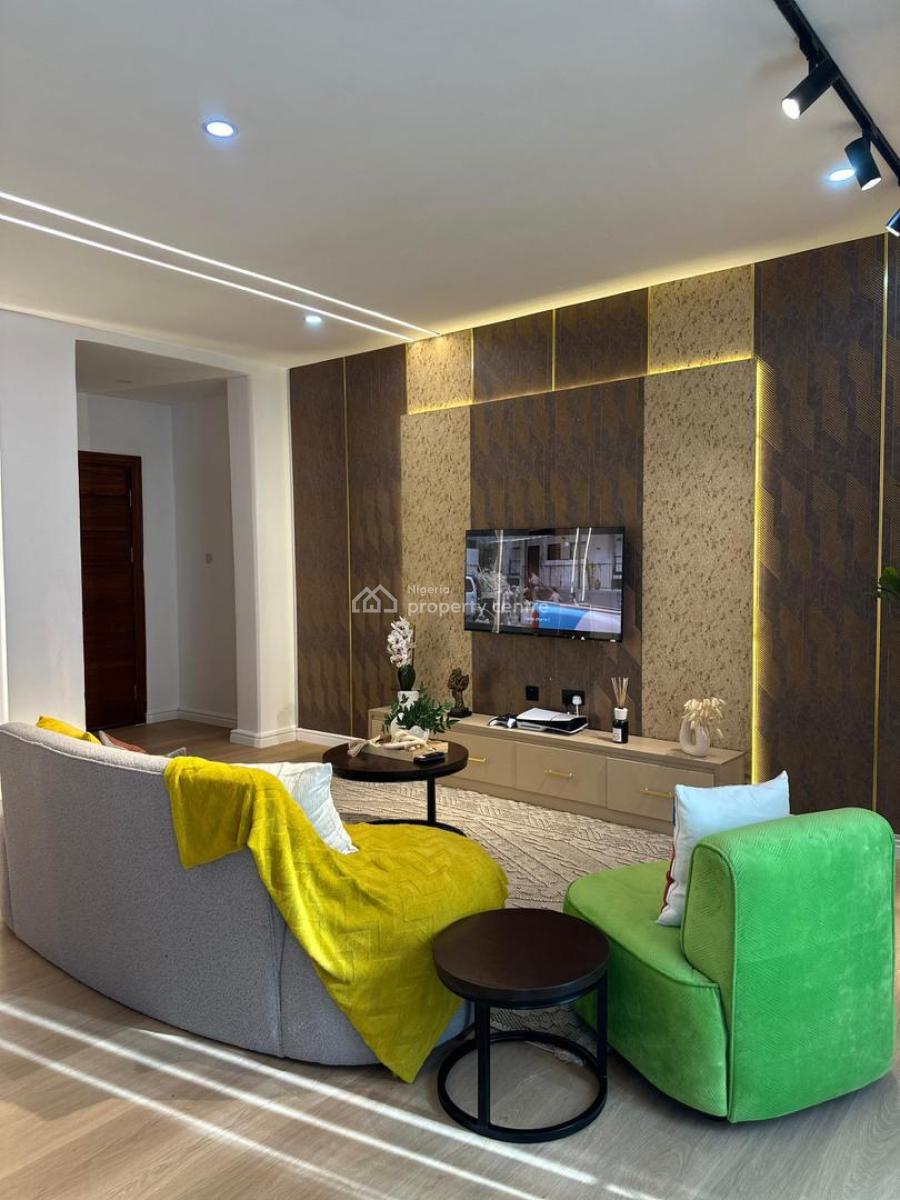 -luxury New 3 Bedroom with Ps5 -big Mirror -board Games - Balcony, Lekki Phase 1, Lekki, Lagos, Flat / Apartment Short Let
